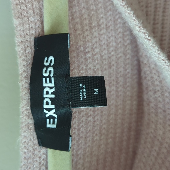 Link pink Express Sweater - Picture 2 of 5
